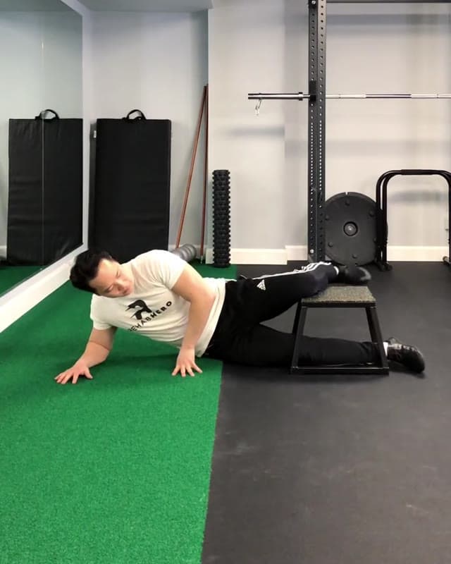 Copenhagen Half Plank