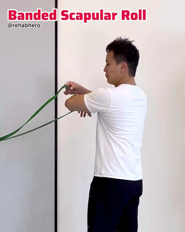 弹力带肩胛骨环绕