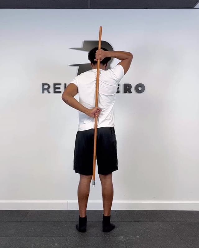 肩关节木杆牵拉 - 冻结肩／粘连性关节囊炎初级练习