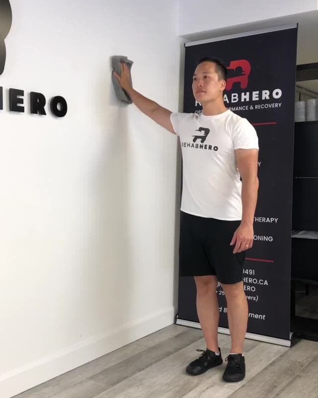 肩外展靠墙滑动－肩袖初级训练