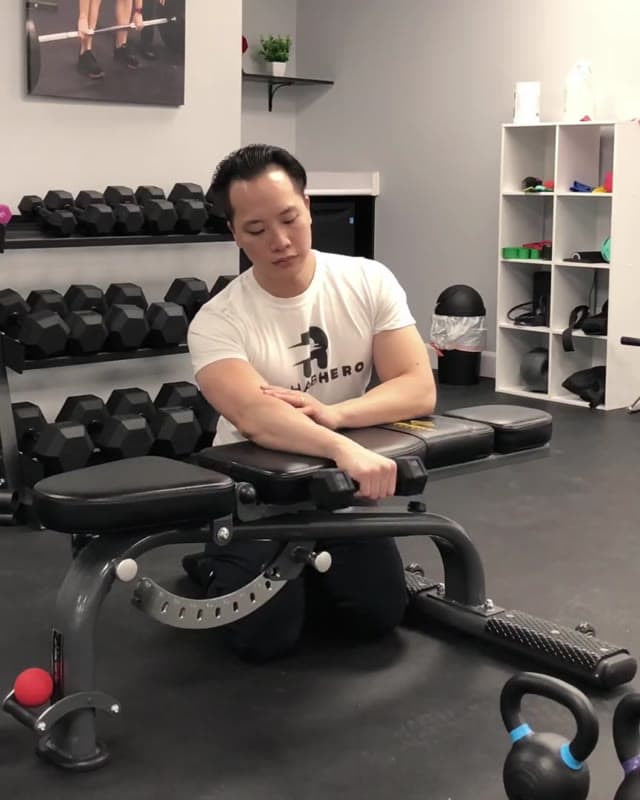 Eccentric Wrist Extensions