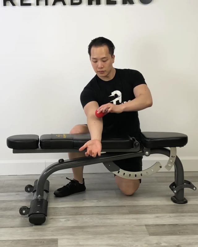 腕屈肌群按摩