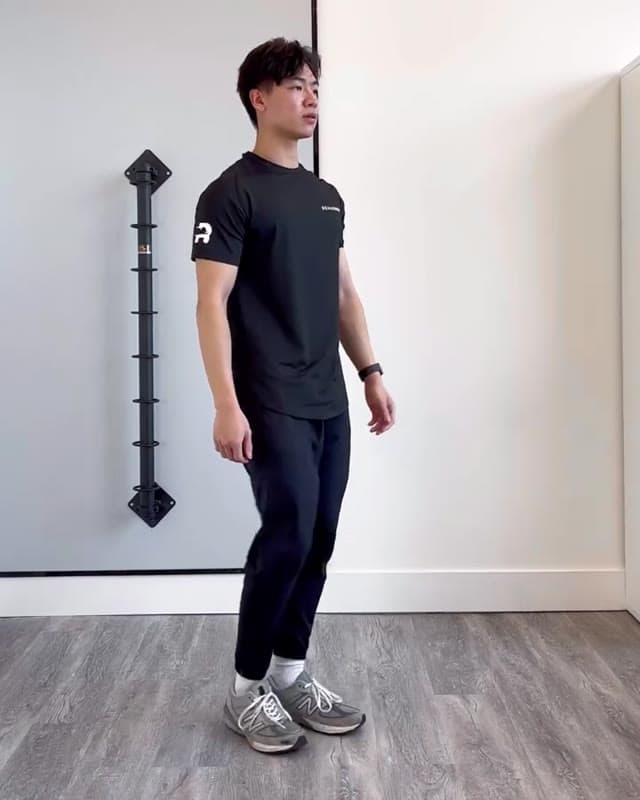 B March - dynamic warmup for runners