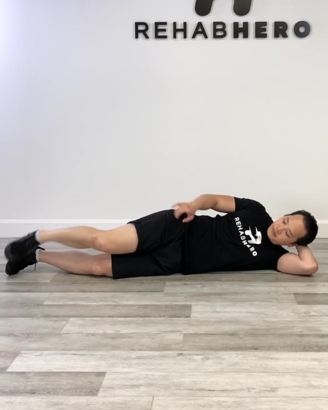 Quadriceps PNF Stretch - proprioceptive neuromuscular facilitation exercise for tight quads