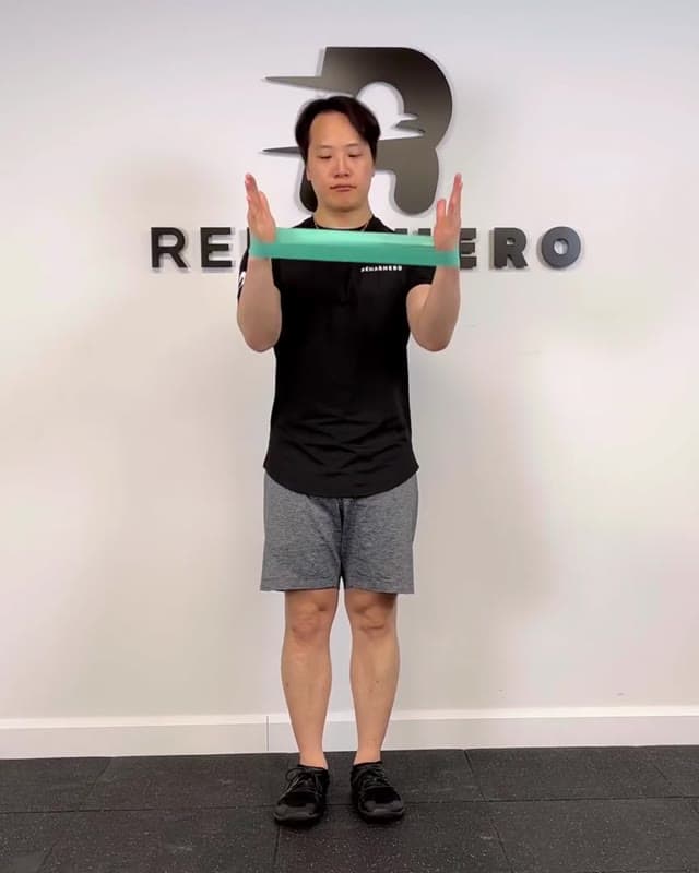 环形弹力带上勾拳