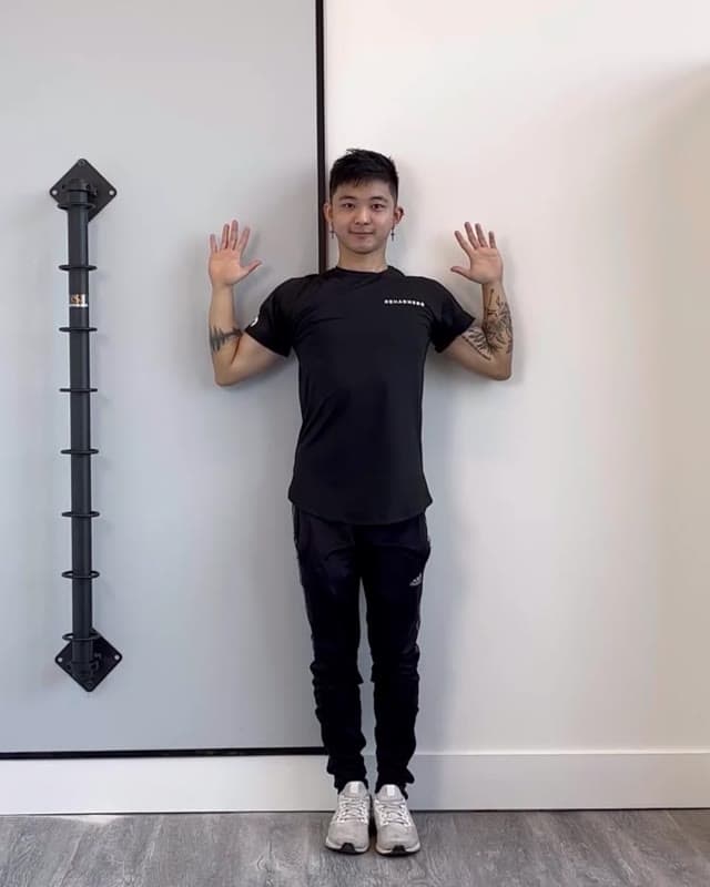 靠墙天使——改善体态的肩部活动度练习