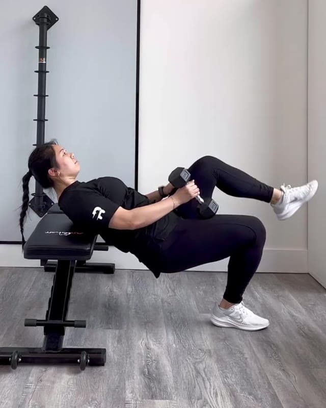 Dumbbell Unilateral Hip Thruster
