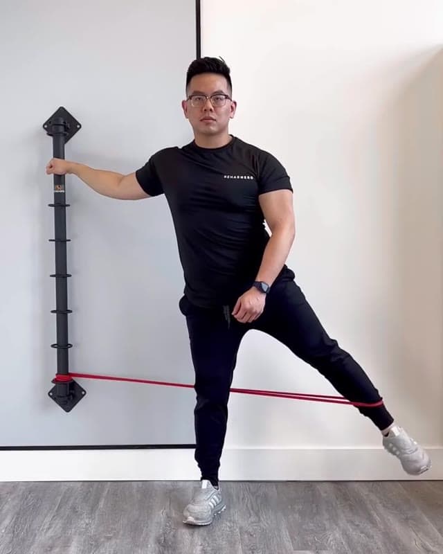 Assisted Banded Side Kick