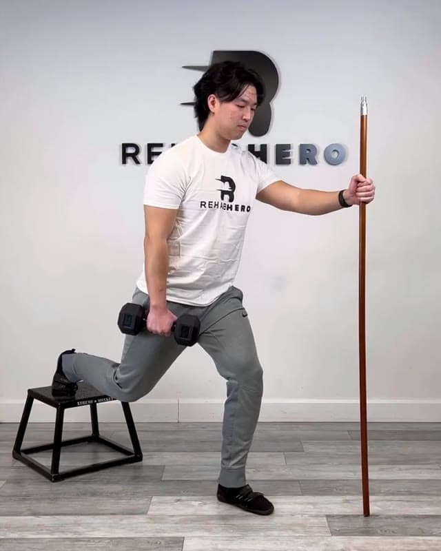 Assisted Dumbbell Bulgarian Split Squat
