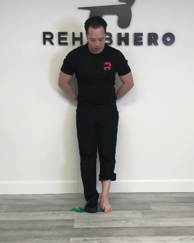 弹力带大脚趾抬起